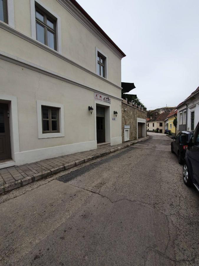 A-M Condominium Veszprém Exterior foto